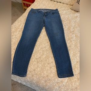 Old Navy skinny jeans